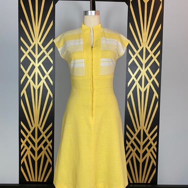 1970s dress, yellow striped dress, vintage dress, mod scooter, zip front, polyester jersey, minx style, small medium, melissa lane, 27 waist 