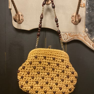 vintage 1960s beaded raffia purse, 60s shoulder bag, mid century accessories, sharonee made, kiss closure, rockabilly 