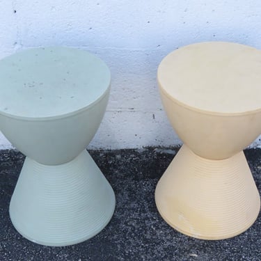 Plastic Outdoor Round Side End Tables Stools A Pair 3753