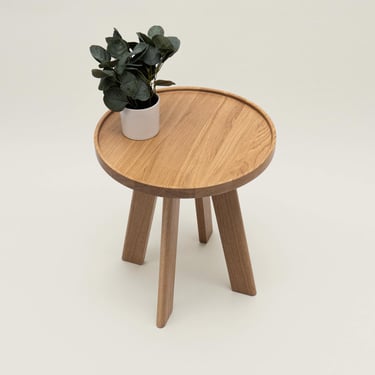 Round End Table | Oak Side Table & Nightstand | Farmhouse, Mid-century Modern Bedside | Made of Solid Wood | MA SIDE TABLE 