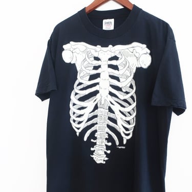 vintage skeleton shirt / anatomy shirt / 1980s skeleton spine human anatomy bones glow in the dark shirt Large 