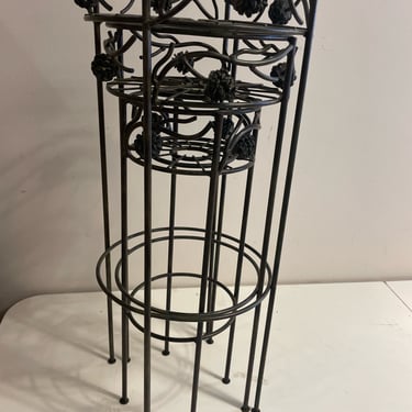 Set of Three Metal Stacking Planters with Pine Cone Detailing