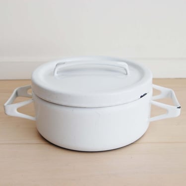 Scandinavian Modern Vintage Arabia Finland Finella Enamel Pot White with Lid Small 