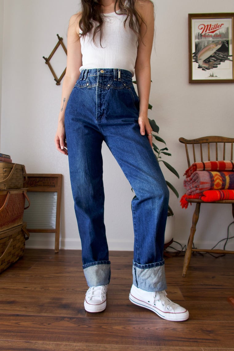 VTG Rocky Mountain High Waisted Rib Cage 100% sale Cotton Jeans Yoke Front 11/30 Long