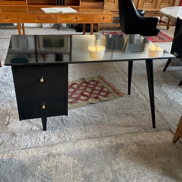 Planner Group Desk by Paul McCobb