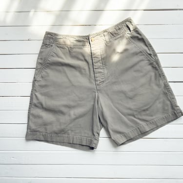 high waisted shorts 90s vintage Eddie Bauer beige greige khaki shorts 