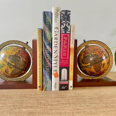 Vintage Bookends - Italian Olde World Globe Bookends - Spinning Globe Bookends - Wood Globe Bookends - Bookshelf Decor 