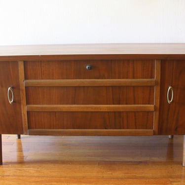 1950's blonde wood Lane cedar chest | Revival Vintage - North Loop