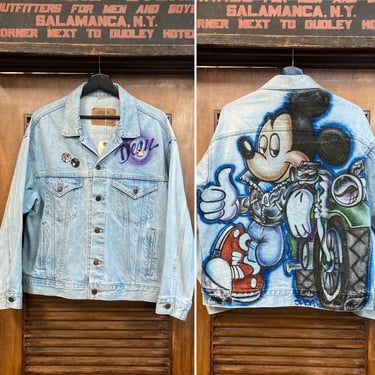 Vintage 1980’s Mickey Mouse Artwork Denim Trucker Jacket, 80’s Disney, 80’s James Dean, 80’s Denim Jacket, Vintage Clothing 
