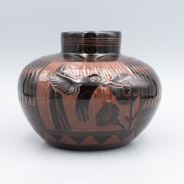 Navajo Hand Etched Pottery Vase by T. Arviso | Two Tone Etched Hummingbird Design 
