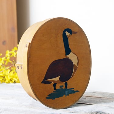 Shaker style bentwood box with duck / oval bentwood pantry box / wood storage box / handmade wooden artisan box 
