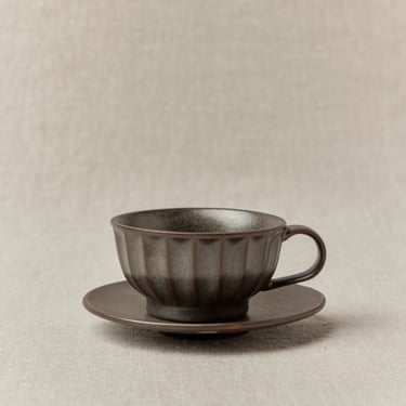 Inku Scalloped Cappuccino Cup and Saucer