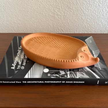 Terracotta hedgehog tray