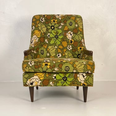 Floral Lounge Chair by Schnadig Corp., Circa 1970 - *Please ask for s hipping quote before you buy. 