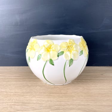 Safaril Pottery yellow floral jardiniere planter - 1980s vintage 