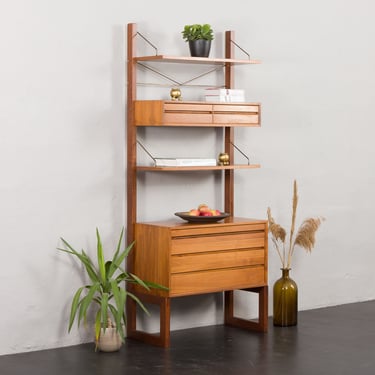 Poul Cadovius Royal free standing wall unit in walnut, Denmark 1960s 