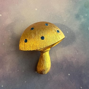 vintage mushroom brooch 1960s JJ Jonette gold jewel pin 