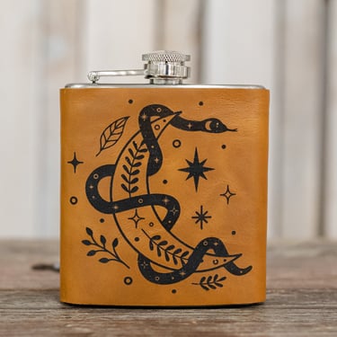 Personalized Leather Flask |  Groomsmen Gift |  Wedding Party |  Bridesmaids Gift |  In Blue Handmade 