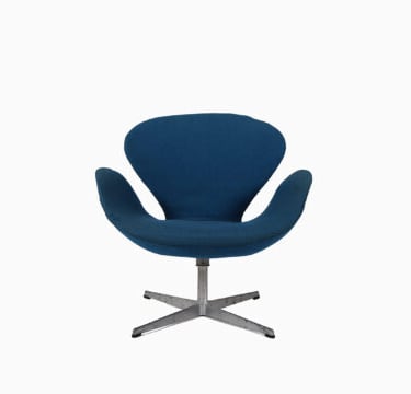 Danish Modern Arne Jacobsen Swan Chair