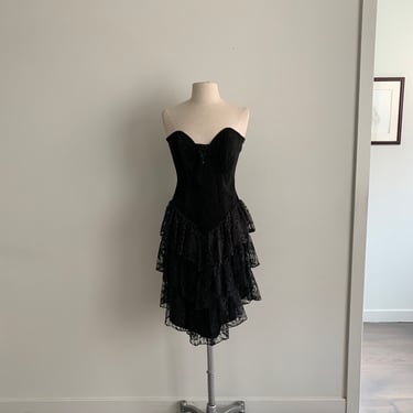 Simply Red 1980s black suede bustier cocktail dress-size M (marked 9/10) 