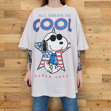 90's Vintage Snoopy All American Cool Peanuts Tee Shirt T-Shirt 