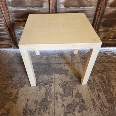 Small Simple Table 26W x 24.25H x 24D