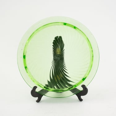 Green Uranium Glass Footed Cake Plate 10