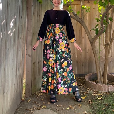 Vintage 1970’s Black Floral Nylon Long Sleeve Dress 