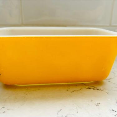 Vintage Pyrex 502 Bright Yellow Sunflower Refrigerator Dish Made in USA Ovenware by LeChalet