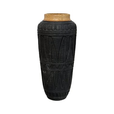 Studio Ceramic Vase with Decorative Sgraffito