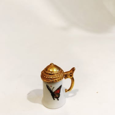 Vintage Butterfly Thimble Porcelain China Stein Thimble Butterfly Stein with Moveable Gold-tone metal Handle Gold Tone Lid Collectible 