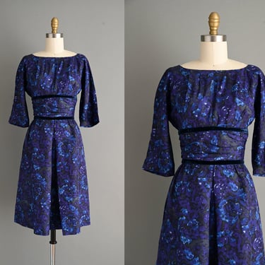 1950s vintage dress | Black & Blue Abstract Silk Wiggle Dress | Small | 