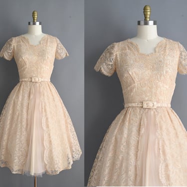 Vintage 1950s Dress | Sparkly Champagne Lace Cocktail Full Skirt Party Prom Dress | Small 