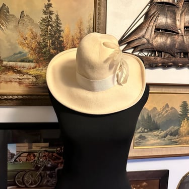 Vintage 1970s LADY STETSON Hat 