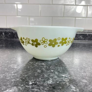 Vintage Pyrex Spring Blossom Nesting Mixing Bowl #441, 1 1/2 Pint Replacement, 1970s Crazy Daisy Glass Bowl, Retro White Bowl Green flowers 