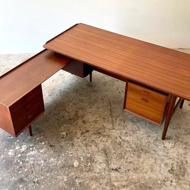 Vintage 1960s Arne Vodder for Sibast L-shaped Executive Desk and Sideboard 