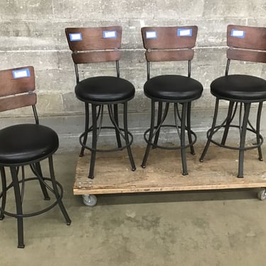 Set of 4 Steel Bar Stools (Seattle)