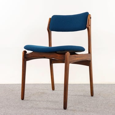 4 Rosewood Dining Chairs by Erik Buch - (320-123) 