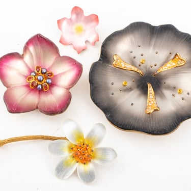 Alexis Bittar Gem Mounted Lucite Flower Pins, 4