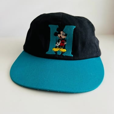 Mickey Mouse Unlimited Disney Vintage 80s Retro Worn in Embroidery Baseball Cap 