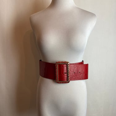 80’s Extra Wide Red perforated dress belt Croc look New wave Goth rocker retro 1980’s Women’s statement belts size M 