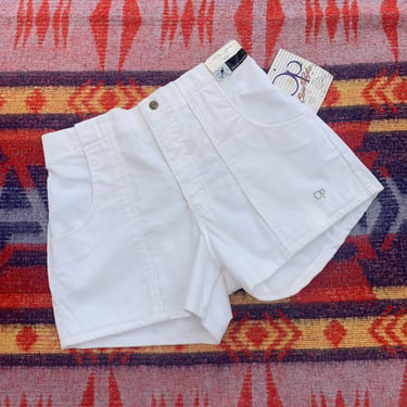 Vintage 90's Ocean Pacific OP Dead Stock NWT White Corduroy Shorts 