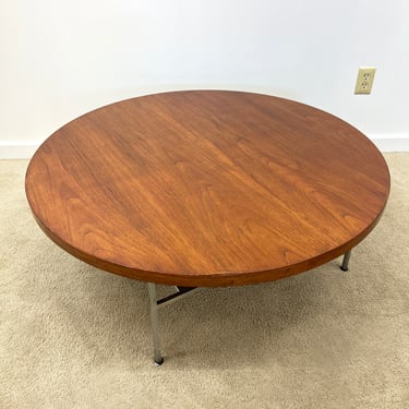 vintage George Nelson Herman Miller round modern coffee table 