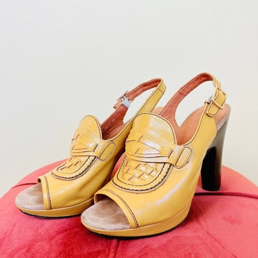 Vintage Y2K Chie Mihara Mustard Yellow Leather Slingback Mule Heels / Size 38 / 8 