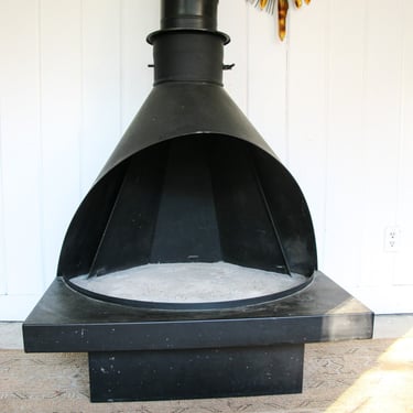 Black Midcentury Modern Fireplace 