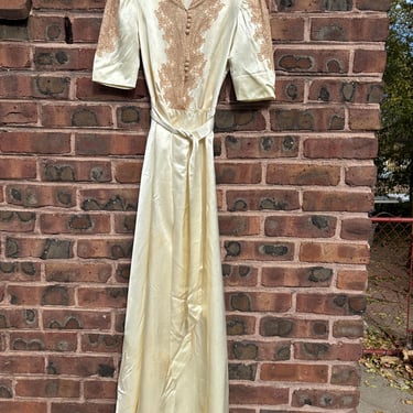 Vintage 1930s 40s Ivory Liquid Satin Lace Dressing Gown Dress Robe Floor Length XS XXS by TimeBa