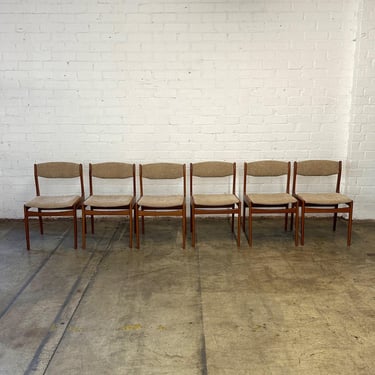 Danish Modern Dining Chairs - Set of Six 