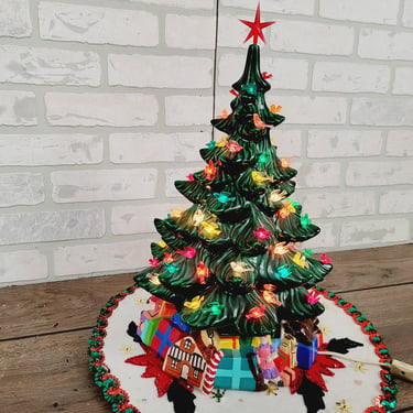 Vintage 17" Atlantic Mold Ceramic Christmas Tree 