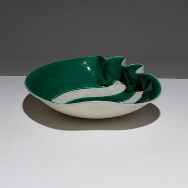 GRANDE COUPE PLISSÉE EN FAÏENCE, FERNAND ELCHINGER, 1960s