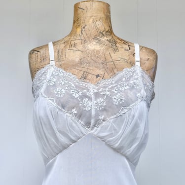 Vintage 1950s Ivory Full Slip by Gotham, Nylon Dress Slip with Silver Metallic Floral Embroidery, Mid-Century Lingerie, Small 34